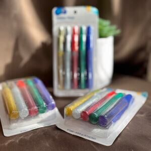 Glitter glue pens 30 total